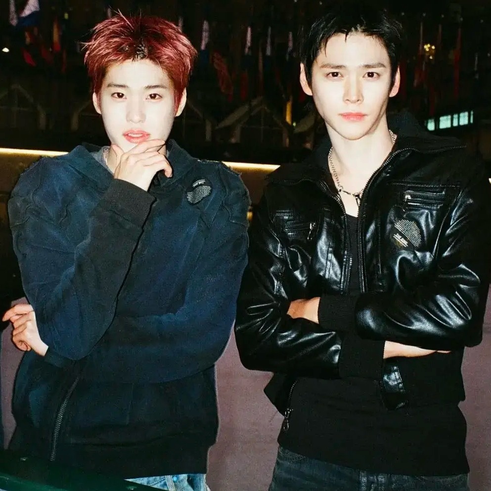 riize 的双门面是李炤熙和宋银硕吧？郑成灿和朴元彬姿色稍逊[嘘] ​​​