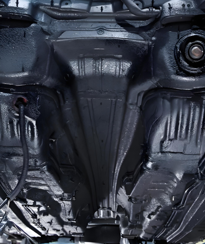 买车之前先“问驾”——【每日汽车小知识（289）】底盘装甲有没有必要做？大v聊车