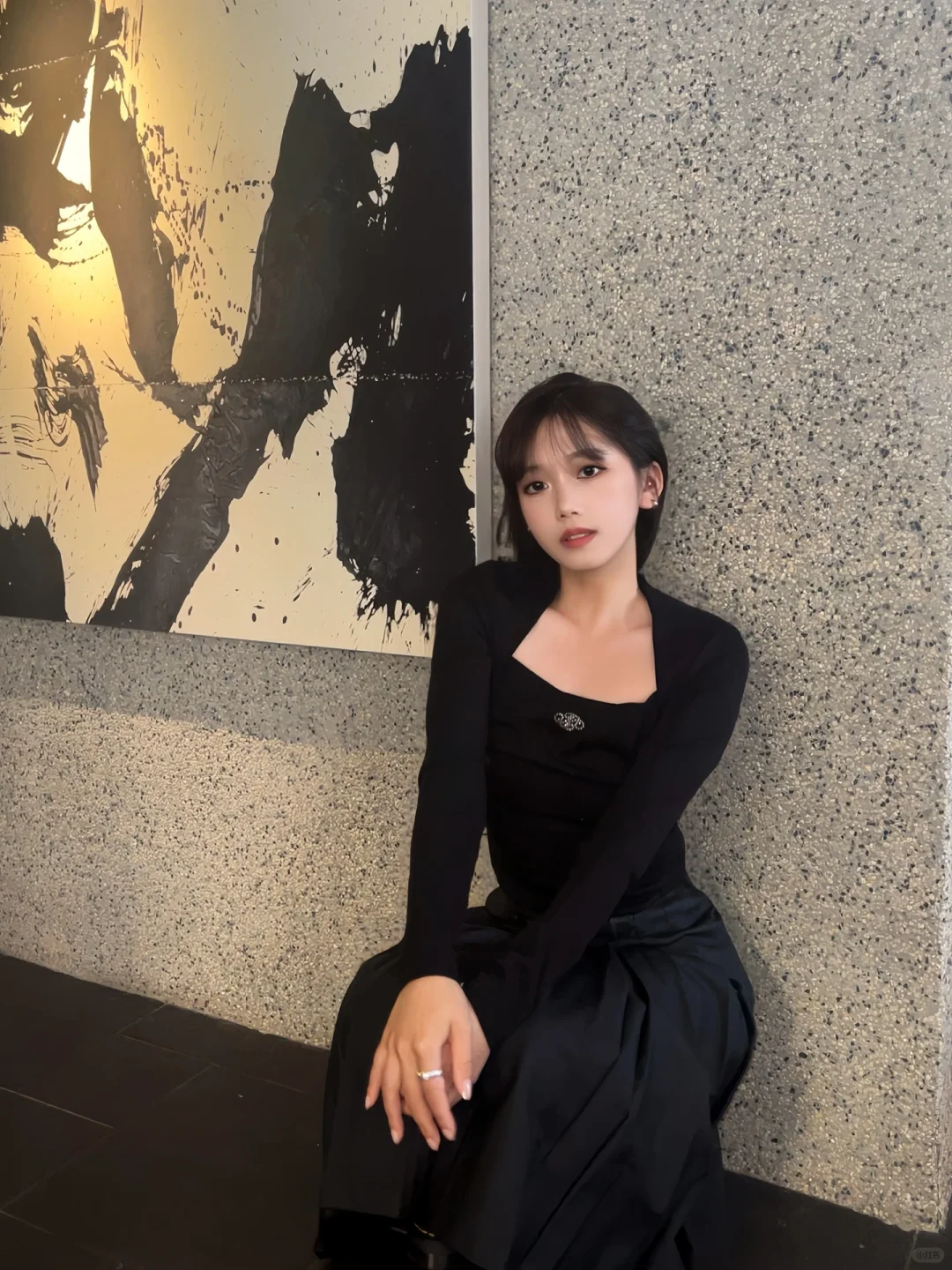 招牌蹲姿