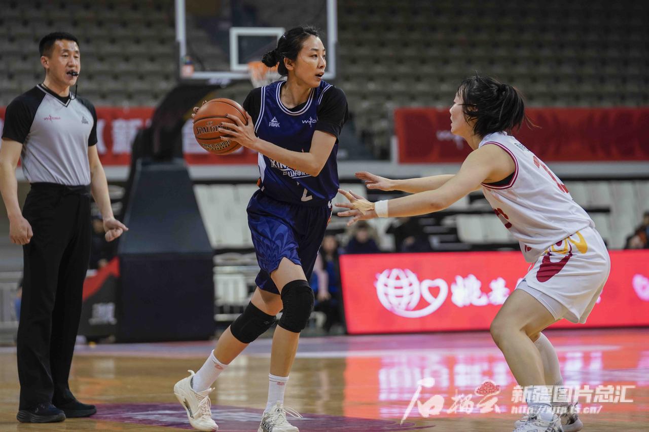 新疆的朋友们，明天去昌吉给新疆天山女篮加油！女篮季后赛新疆对山东的第三场比赛将于