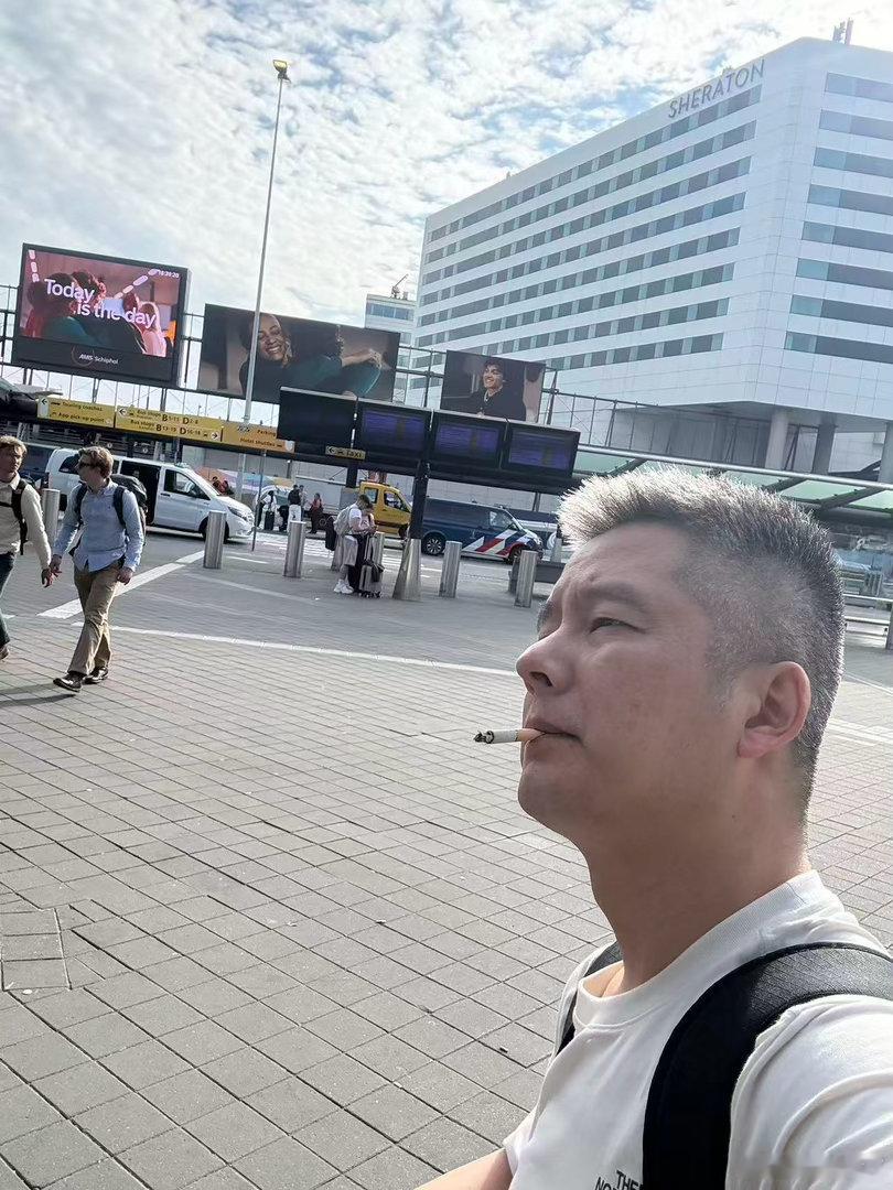 凉快！ 荷兰·阿姆斯特丹国际机场