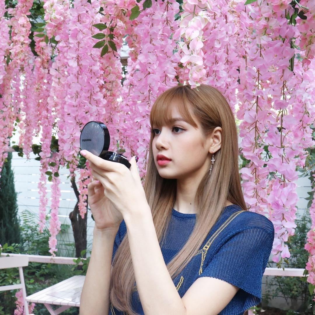 LISA x moonshot ​​​