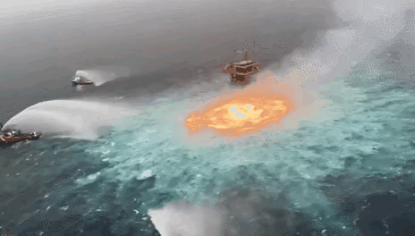 这火在海里都灭不了吗