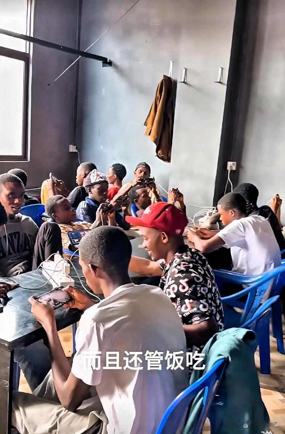 下一个时代的风口，必然是出海潮的来临！

非洲的人工劳酬，每月可能只要几百元，有