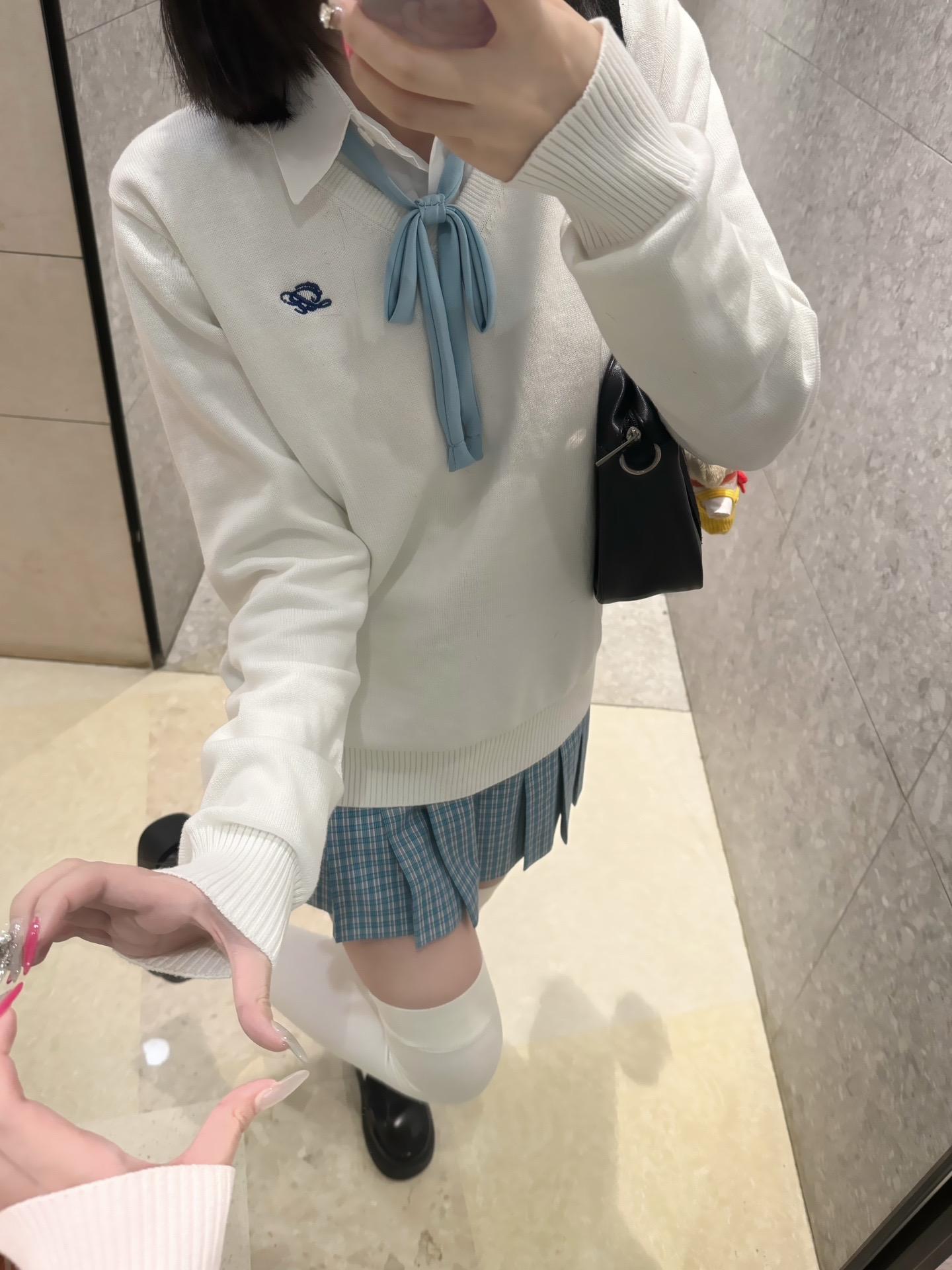 你实在可爱 有点脾气怎么了๑•̌.•̑๑。