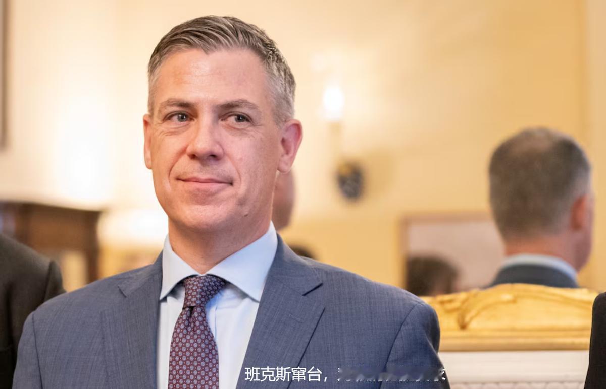 什么信号？美国人赶在郑丽文进京之前，当面给赖清德本人带了一句话！

郑丽文启程赴