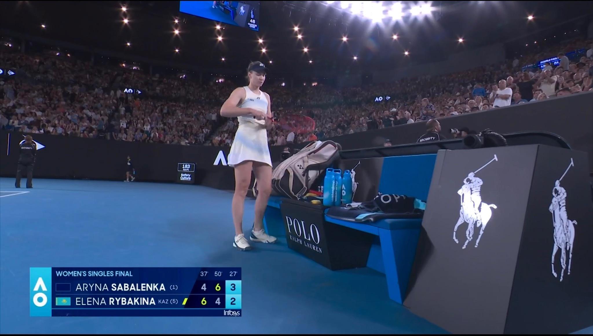 悬念继续！不愧是最被看好的决赛阵容啊萨巴伦卡vs莱巴金娜