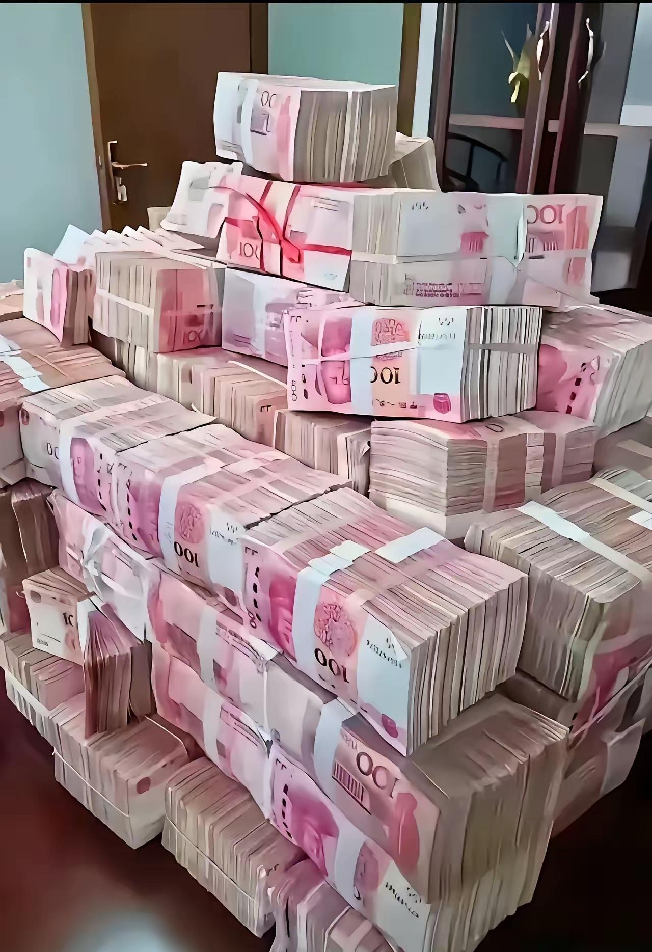 大好消息！人民币升值了！
全民利好！人民币迎来大幅升值，咱们手里的钱悄悄变值钱了