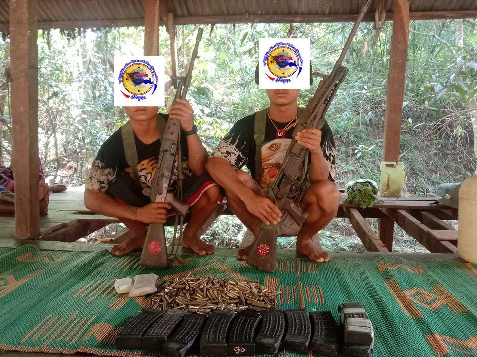 两名缅军士兵携枪投奔克伦民族解放军，短期月内已有4名缅军士兵携枪投奔克伦民族解放
