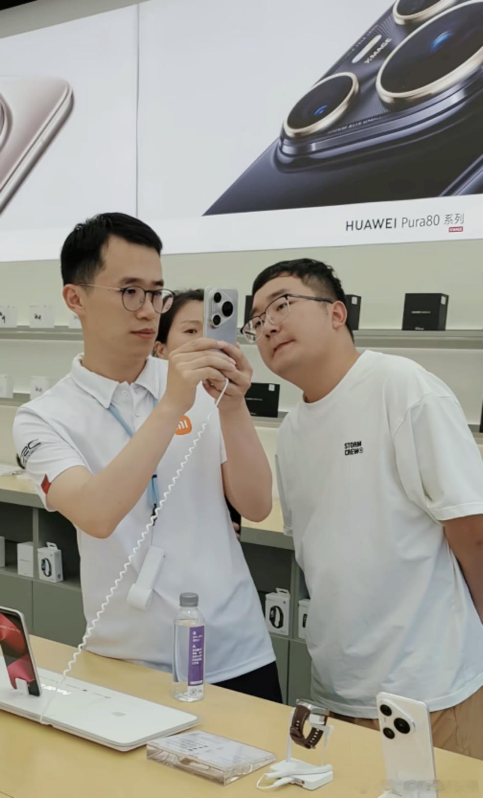 等了一天了也没看到王腾总的体验报告咱可不兴偷偷研究不告诉大家哦好不好给大家说一声