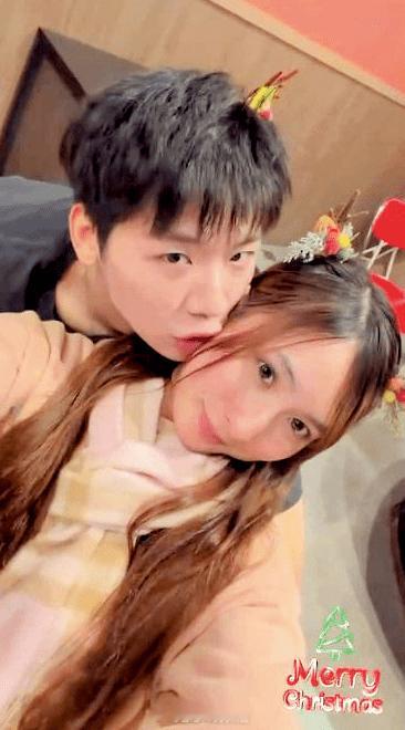 东周刊：钟柔美男女关系复杂 A0形象被质疑 绝密校园生活揭秘现年19岁、童星出道