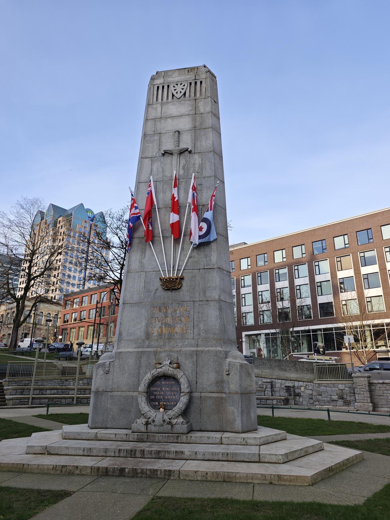 今冬温哥华最冷的一天，-2℃! 依旧是7:30am出门，去VCC上学!

我是一