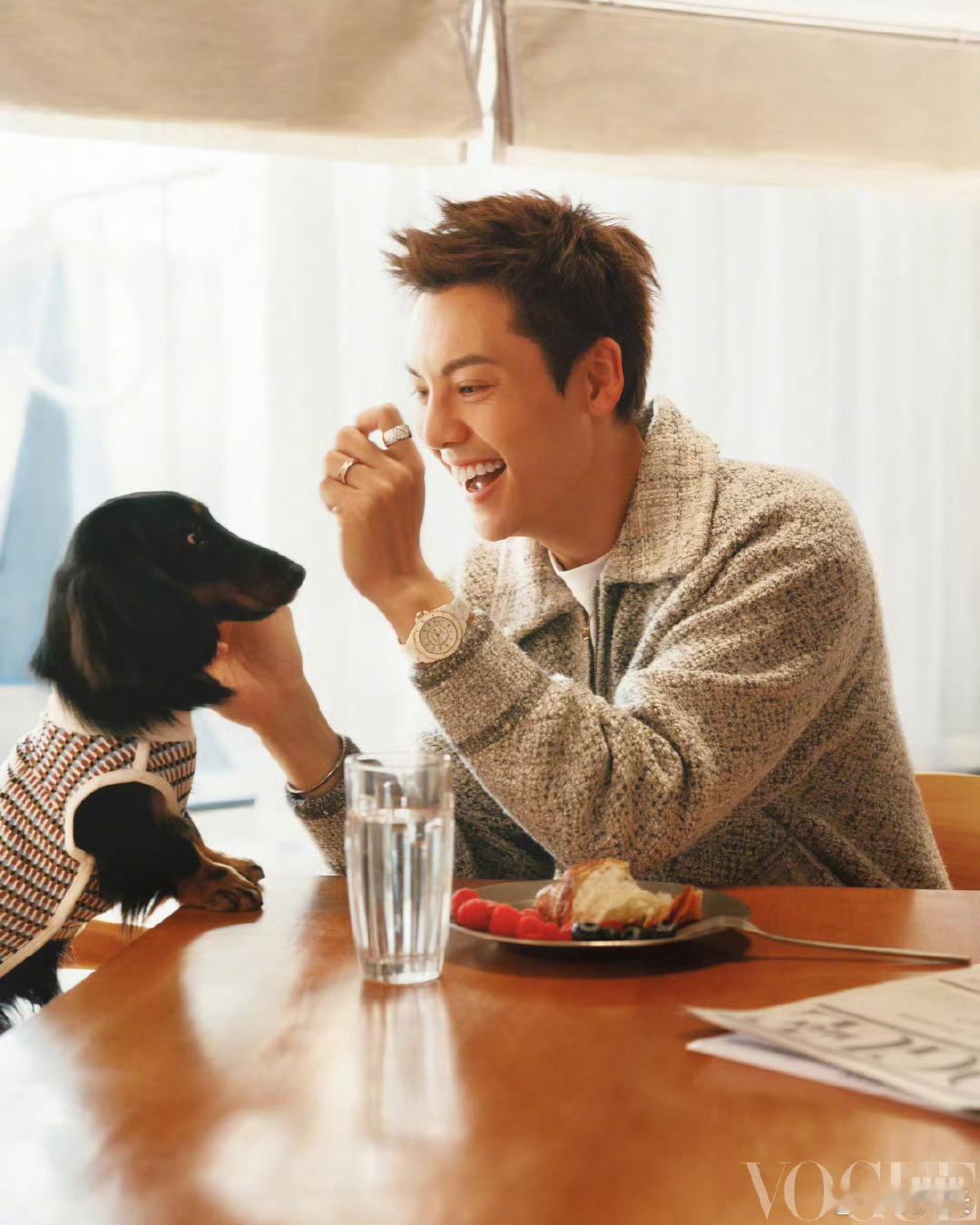 陈伟霆首谈自己的育儿观  听陈伟霆聊当爸后的日常，满屏都是幸福感！育儿观超正：先