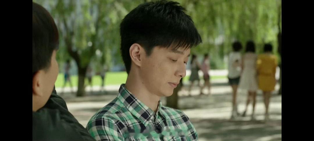 刘智扬谈灵摆是欠大家的一个礼物 十二年不长不短，够一个少年变成大人，够一个剧组从