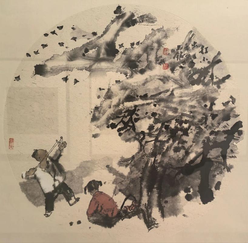 上联：弹弓打鸟山娃乐
下联：[比心]

网络图片/诚谢侵删