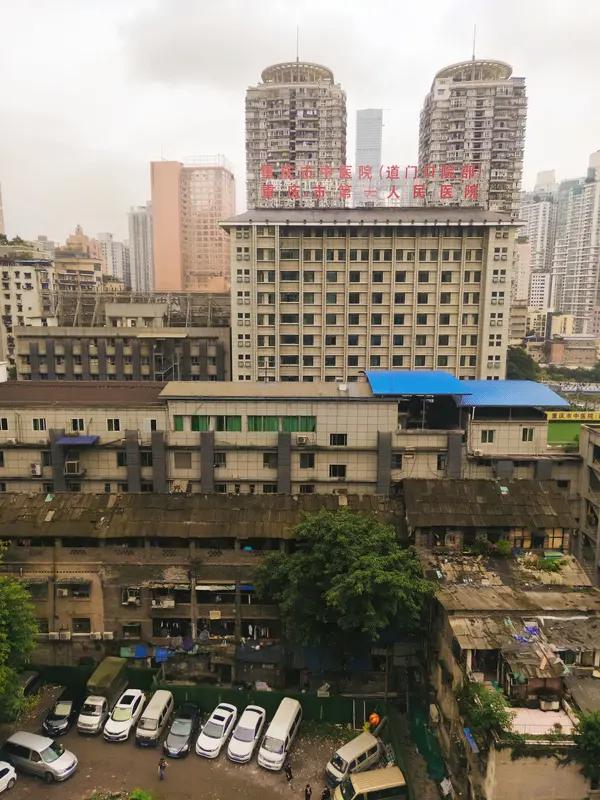 退休时医保年限不够,可以补缴吗?
这个问题，退休时候医保缴费年限不够不能补缴，只