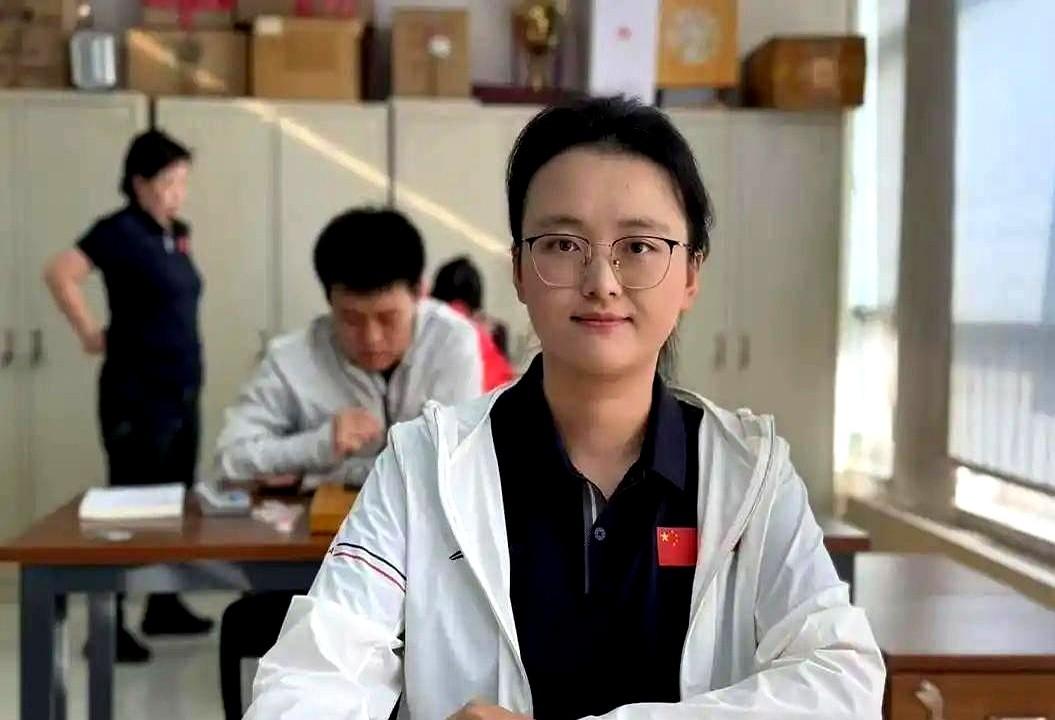 25万冠军奖金今天就定，但黑马把种子选手全干翻了！

2025年海南“天天象棋杯