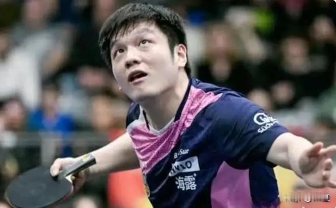 乒乓新视角：欧冠决赛一单樊振东状态低迷！两个0-3不敌勒布伦兄弟俩
 
    