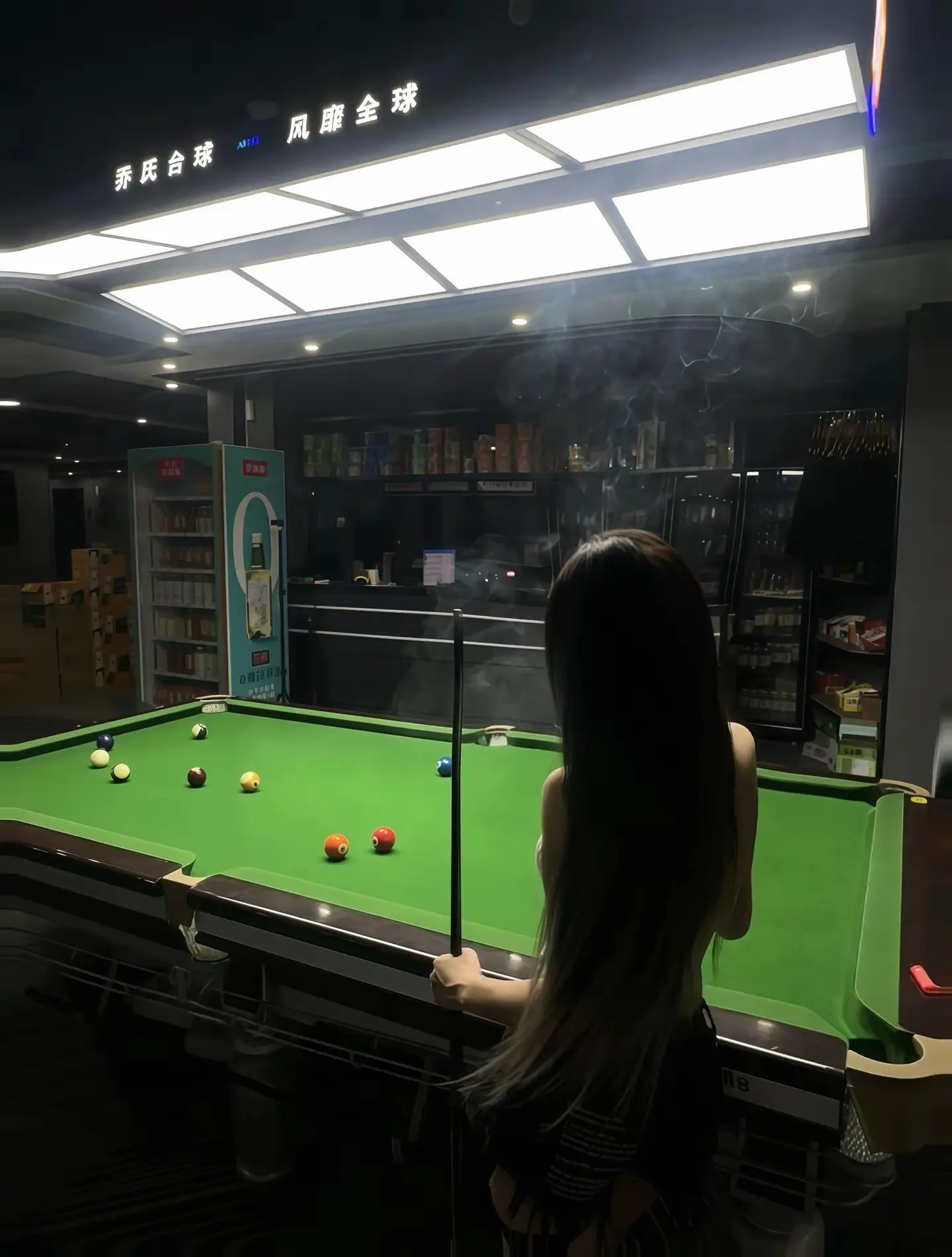 你主页的关注和粉丝同时涨了一个 那我睡觉了