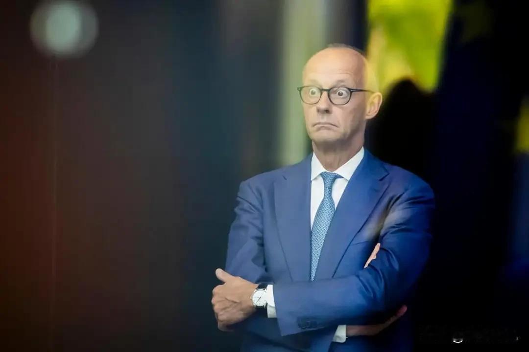 “德意志联邦共和国历史上最无能的总理。”这句话出自德国左翼政党莎拉·瓦根克内希特