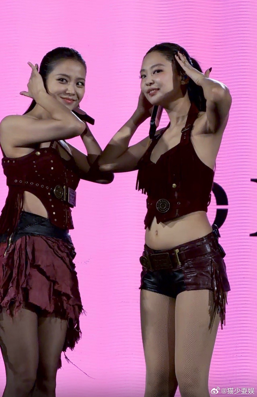 金智秀金珍妮两个漂亮的卤蛋好可爱 