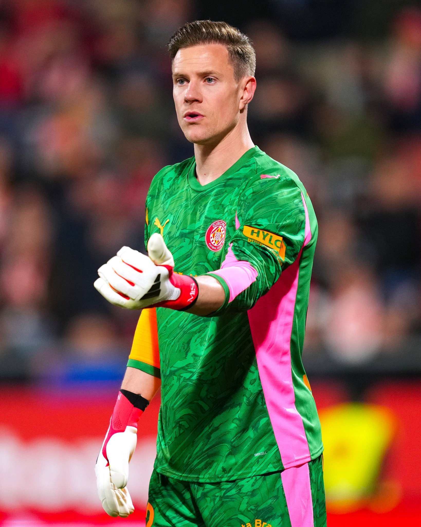 每体：俱乐部管理层希望特尔施特根能够康复，并在赛季结束前代表赫罗纳参加一些比赛。