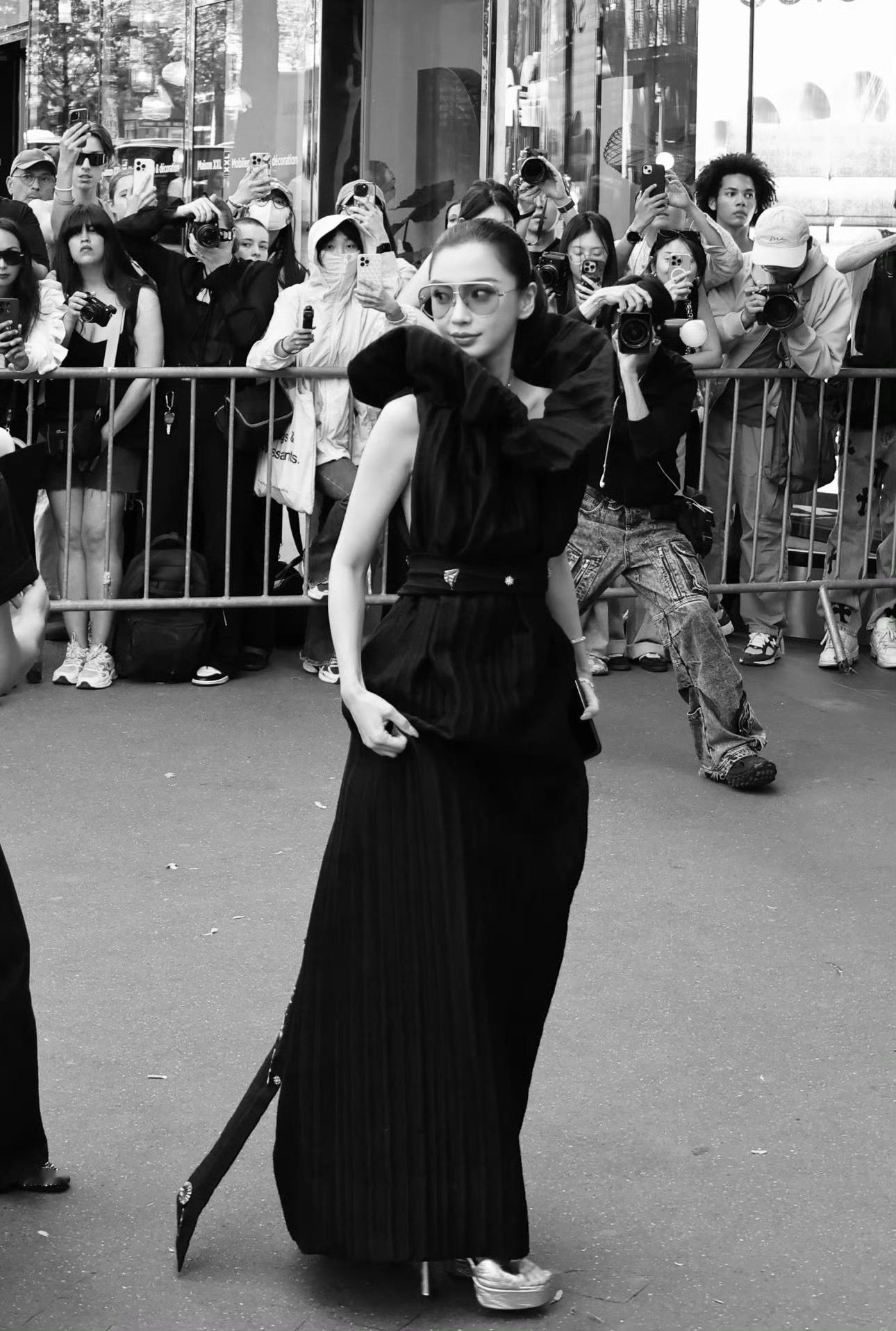 杨颖 Angelababy｜Viktor & Rolf 2025 秋冬高定发布你