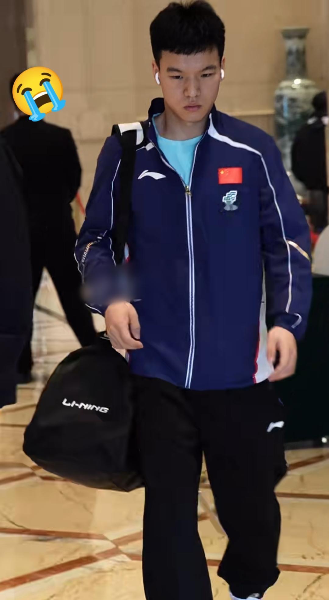 向鹏这次真没法交代了！！

刚刚太原常规挑战赛传来了巨炸裂的消息，国乒头号种子向