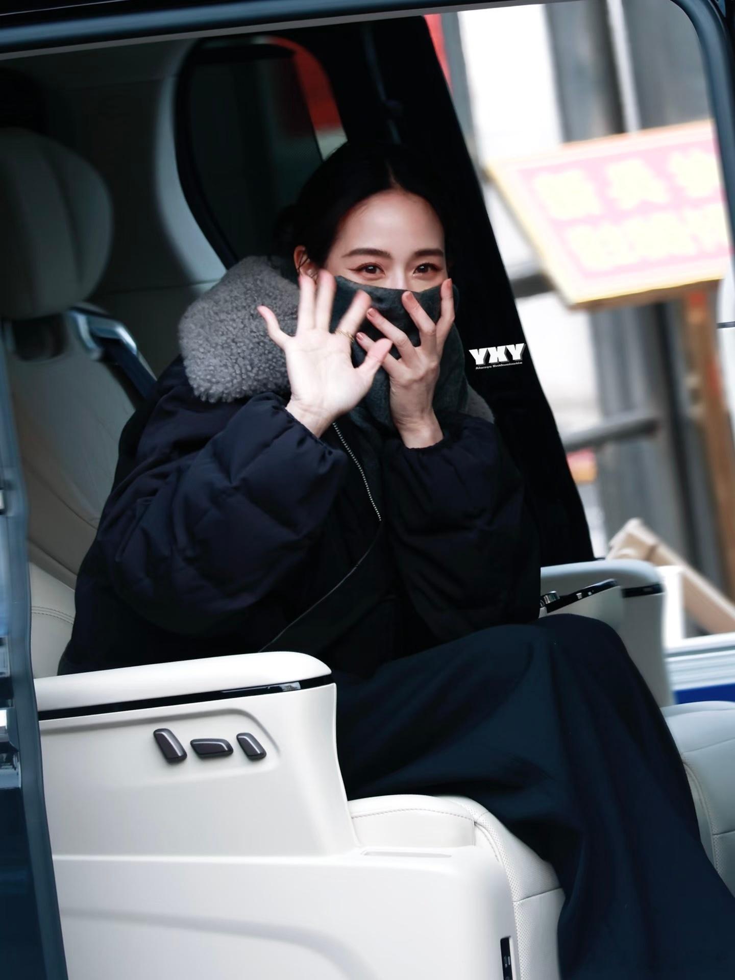 张钧甯好强的带货能力  张钧甯好强的带货能力，真的是把我看呆了呀，咱们姐姐路透的