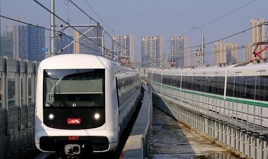 爆火全网！南昌地铁的这些温柔，藏不住了
近日，南昌地铁又双叒叕在社交平台火出圈了