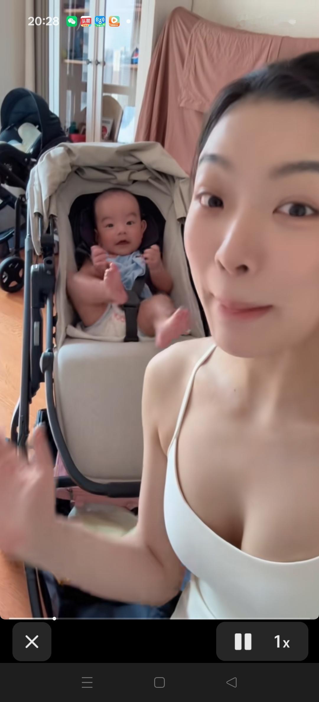 富豪的老婆，幸福的晒娃中。[比心][比心]