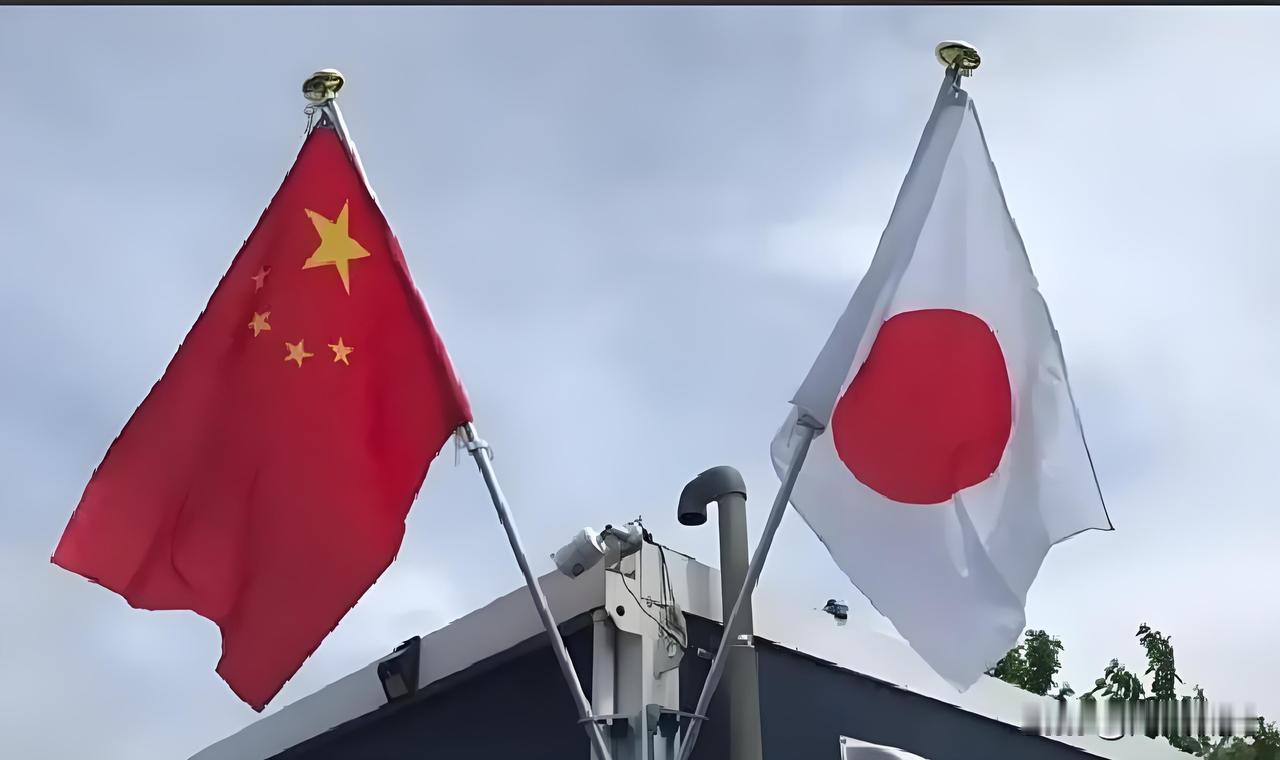 中日开战，日本必输无疑！很多人张口就说:中日真打就是瓮中捉鳖，我劝你别太乐观，真