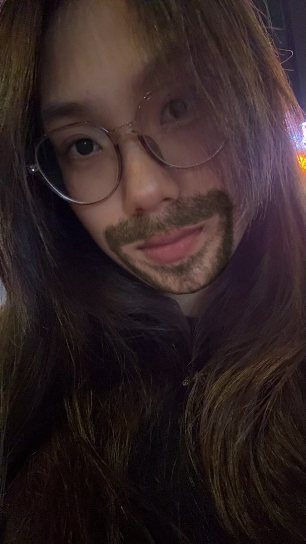 我受不了了洗了头出来吃的 头发一股味我再也不要洗了头出来吃牛肉火锅了