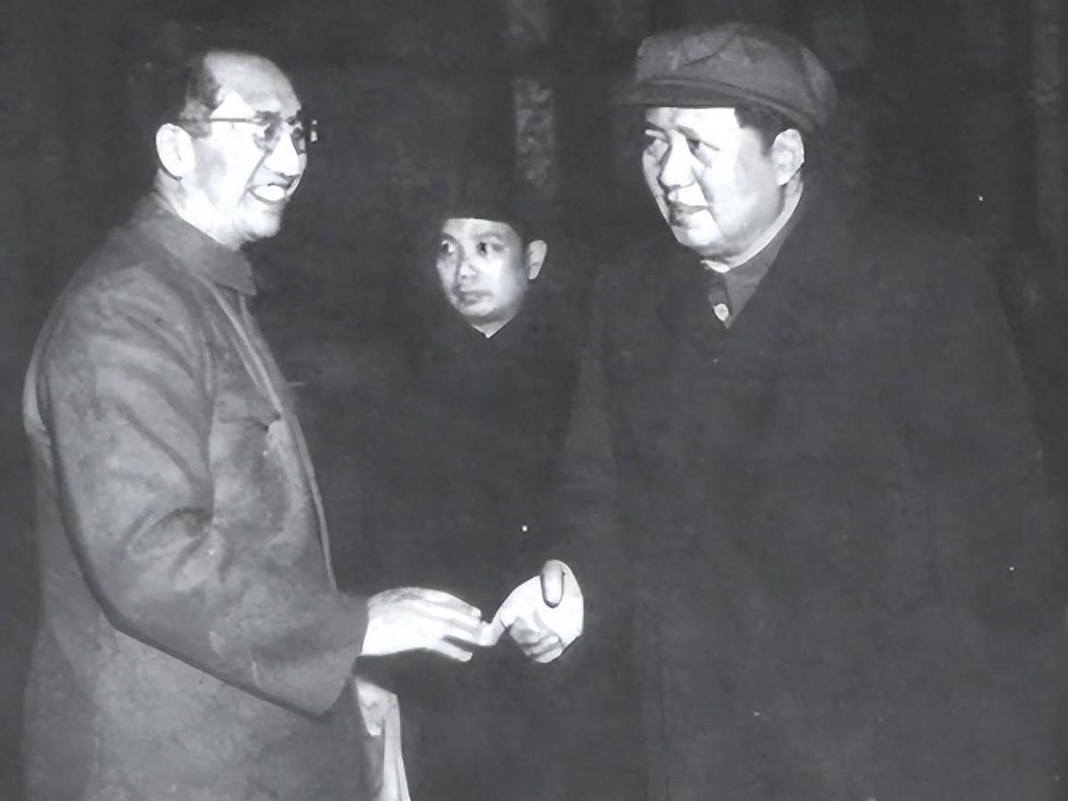 1972年周总理谈到红四方面军，王宏坤认为总体评价不错，但还存在不够全面的地方吗