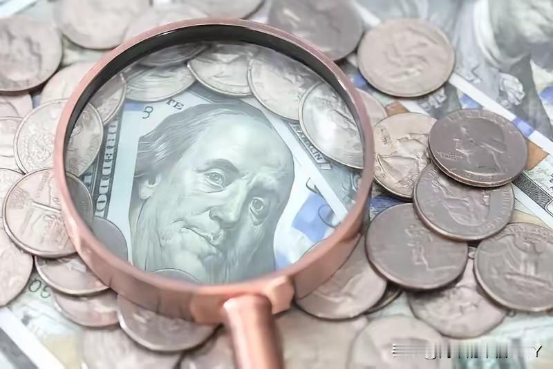 “俄罗斯越打越有钱”以前只是网友的一个调侃，可数据不会说谎。


俄乌冲突前，俄