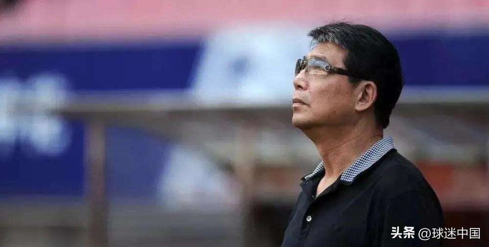 徐根宝是个极其讲究秩序的人，“不要乱”是他常挂在嘴边的口头禅。在他的严格要求下，