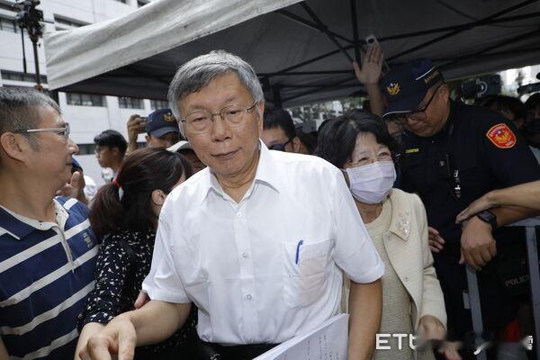 台名嘴点出“柯文哲二审”攻防重点：若定谳政治前途就没了
前台北市长柯文哲涉京华城