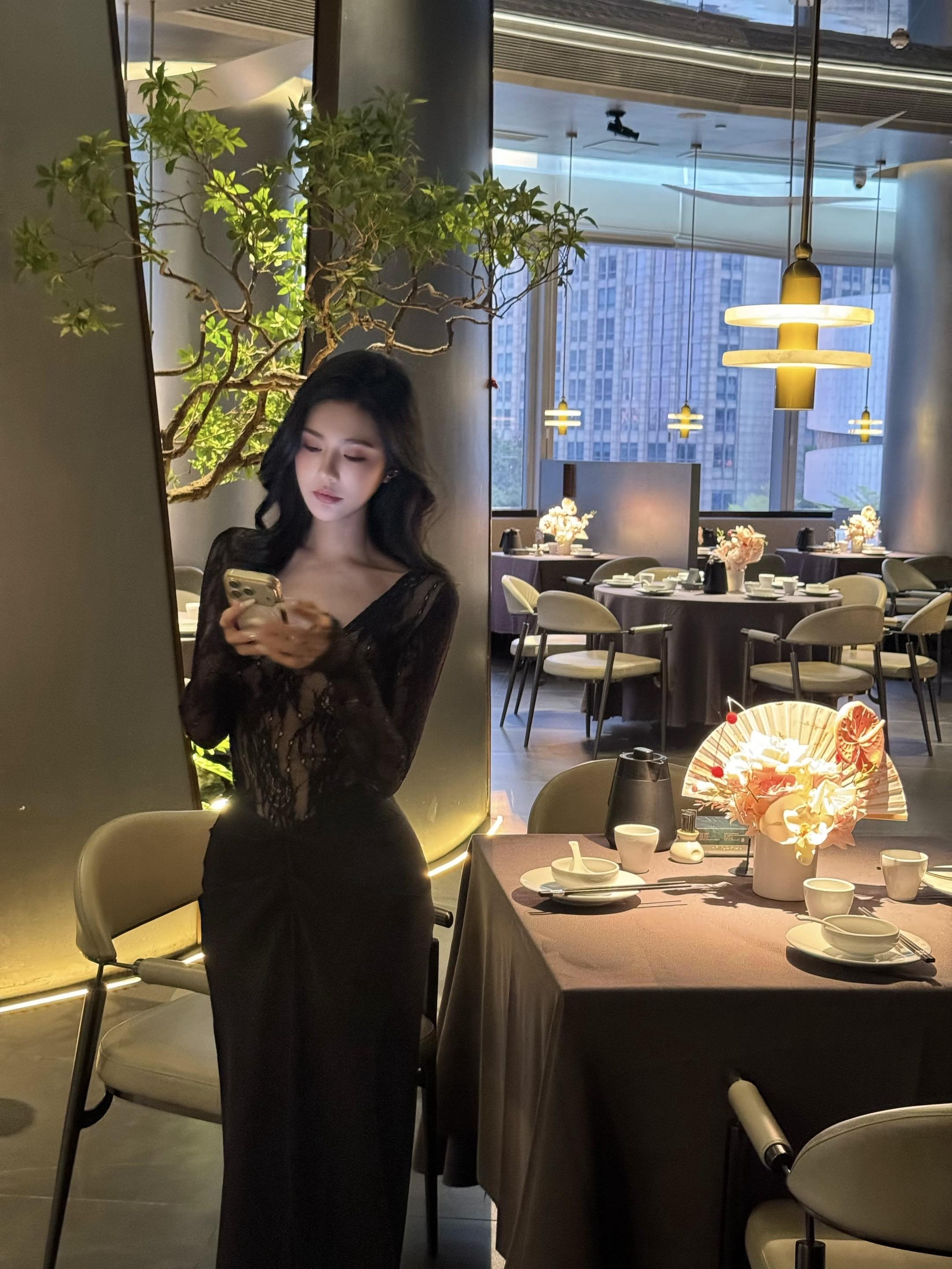 什么时候才会有人对我说小事随你闹，大事儿有我在身后，别哭我都懂，过来抱抱