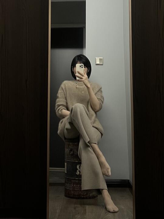 运动第六年，万物与我都是荒诞的静寂
