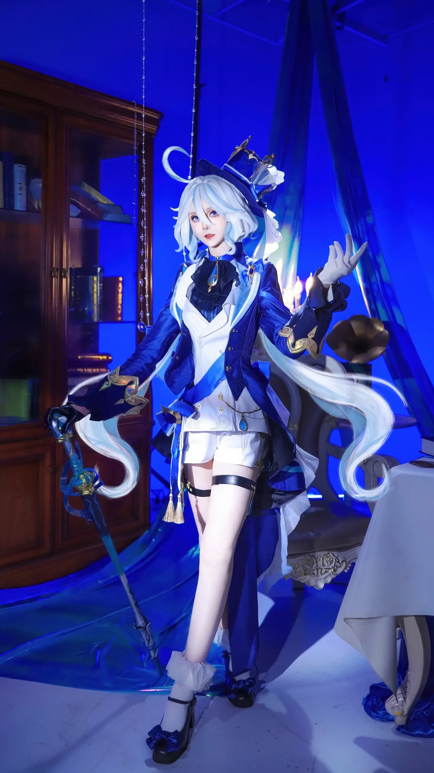 你我究竟是看戏的人 还是戏中的人呢