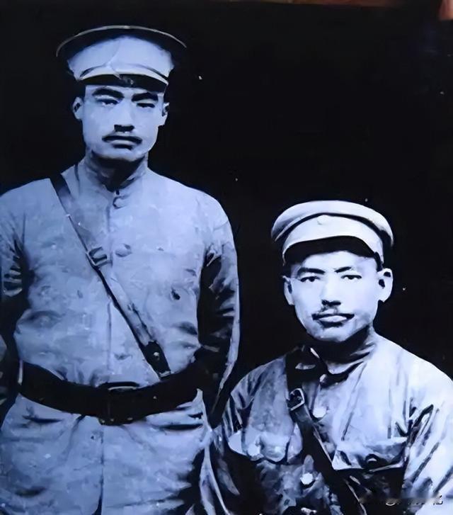 西路军参谋长李特，送走战友后再未现身，58年后一份烈士证揭开迷局。
 
聊起红军