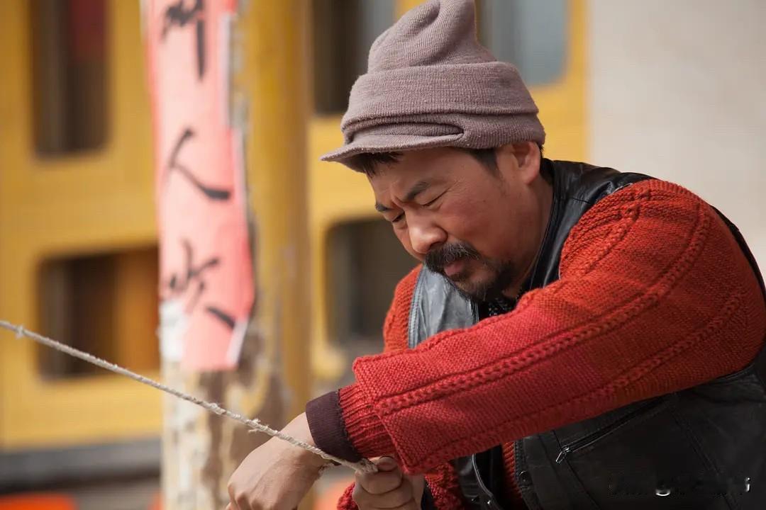 无论从面子还是里子，都不太喜欢《一个勺子》这部电影。在这个如此精明的年代，这电影
