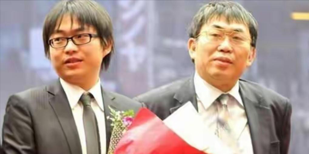 2003年11月，聂卫平从媒体那里得知，自己的大儿子娶了日本媳妇，他托人送上礼金