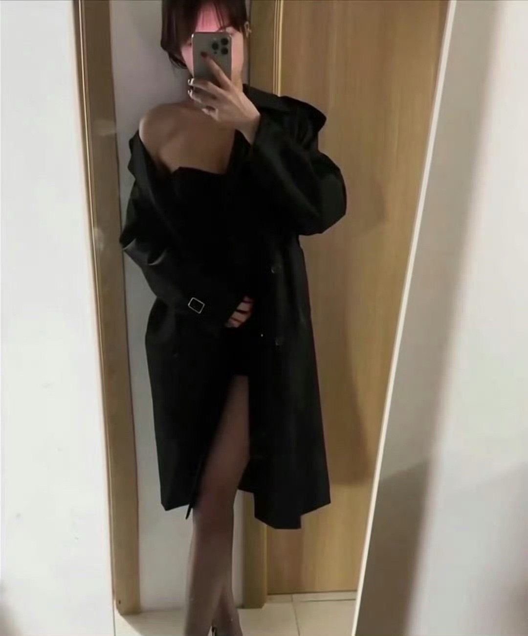 姐一穿黑色 就很带感   