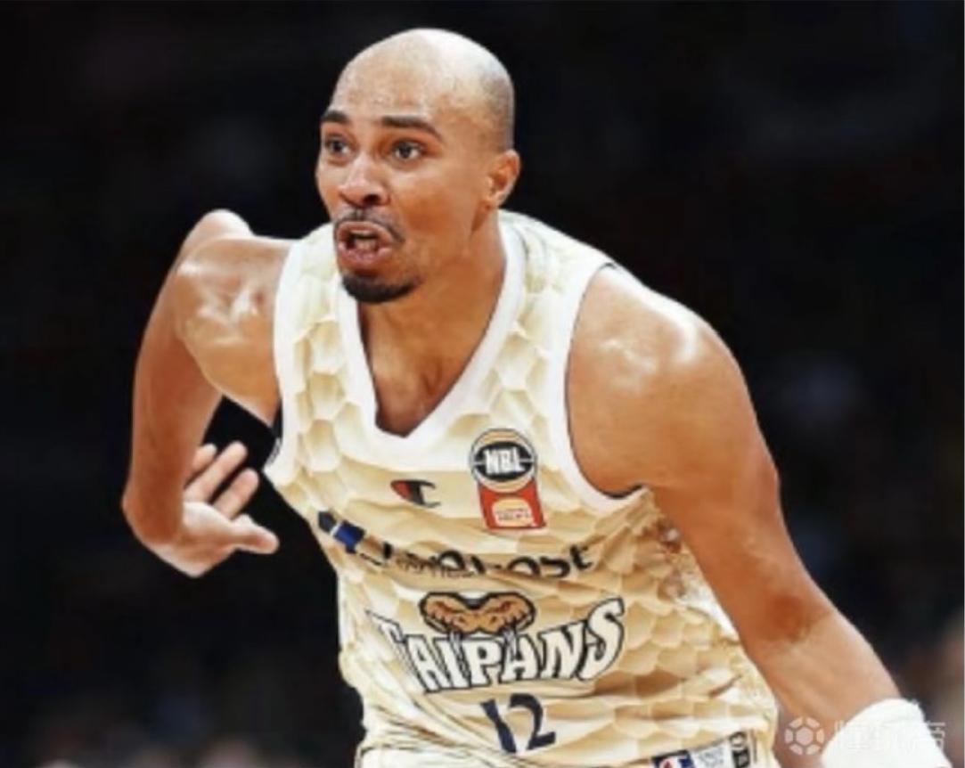 同样是加时！为啥打北控输球，打青岛就能赢？

         稠州最近这两场球