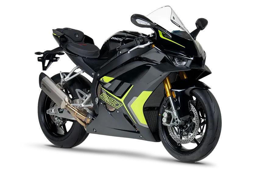 820RR-RS让我看到了中国摩托车品牌的上限在哪里。五年前你很难想象，一个国产