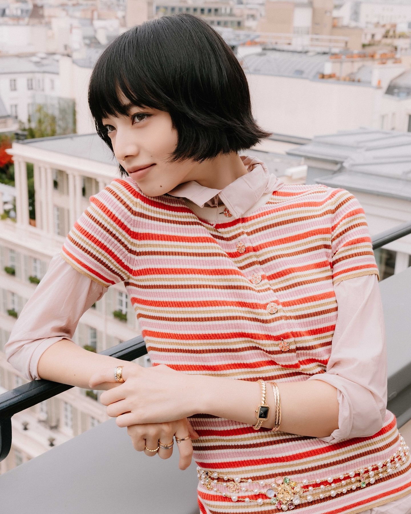 小松菜奈 x CHANEL PREMIÈRE GALON一组美丽的腕表宣传，与C