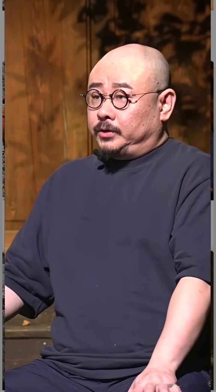 真正考验大大小小的时候到了，以前满世界的追着刀郎去看山歌巡演，如今山歌万里线下巡