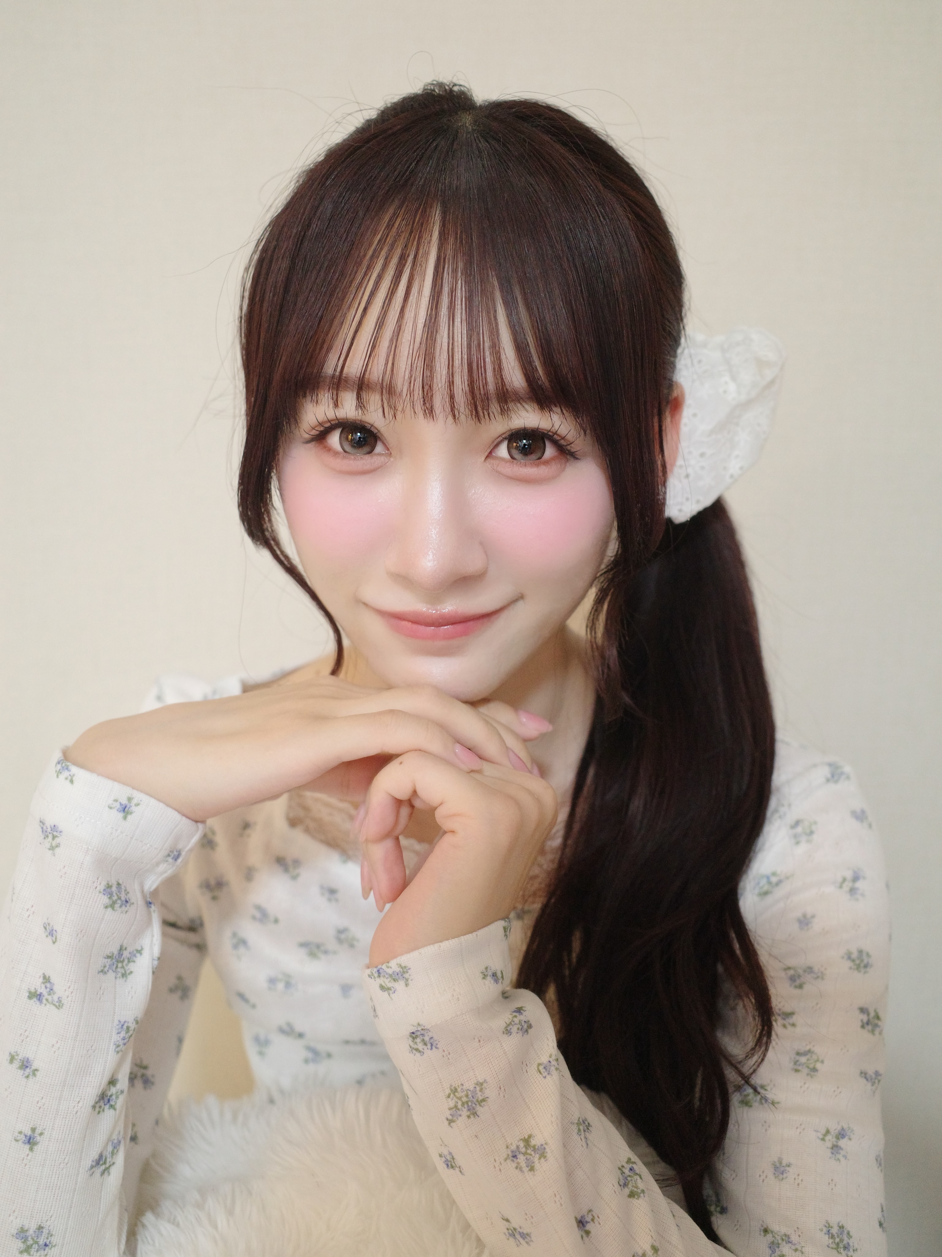🎀音嶋莉沙 260607 INS更新随手拍了一张～明天开始也别太拼，一起慢慢加