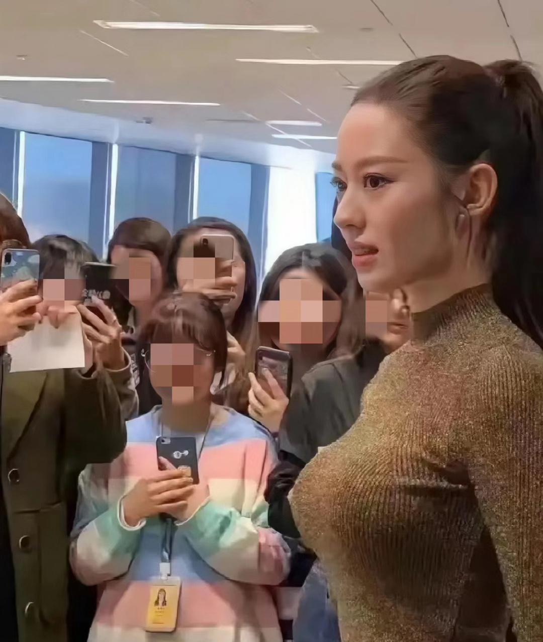 原来这么多年我们都被她骗了！ ​​​
